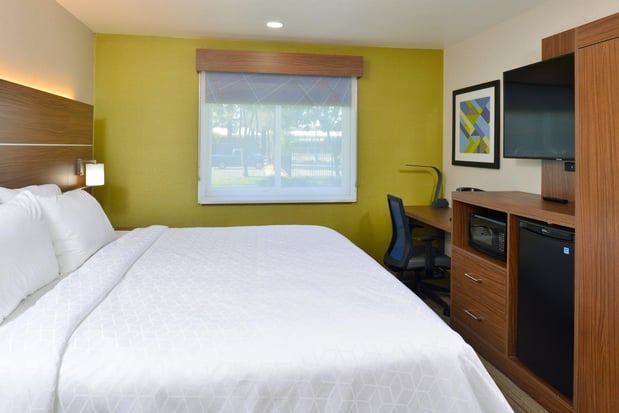 Images Holiday Inn Express Santa Rosa North by IHG