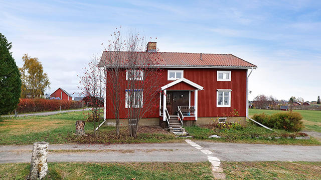 Images Guestly Homes - Cozy vintage home for work stays