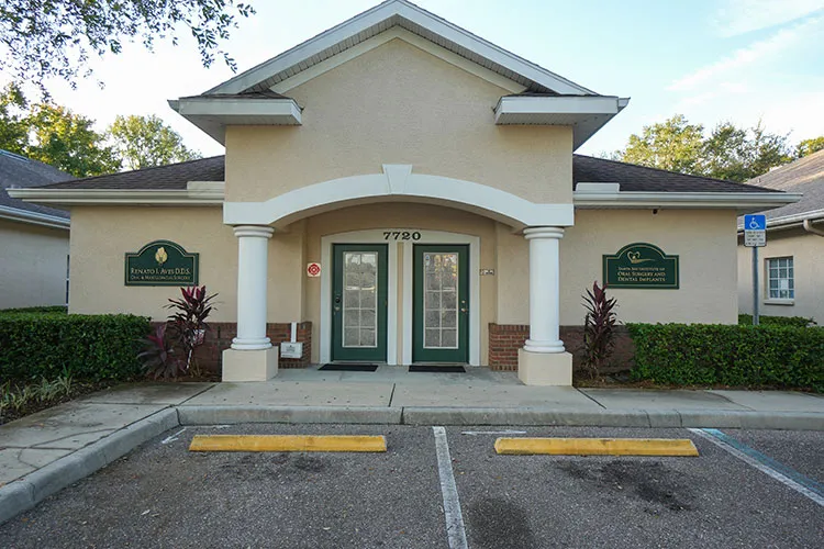 Tampa Bay Institute of Oral Surgery and Dental Implants Image