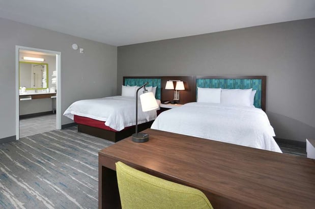 Images Hampton Inn & Suites by Hilton Charlotte North I 485