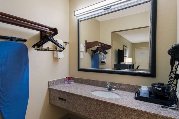 Images SureStay Plus by Best Western Jackson