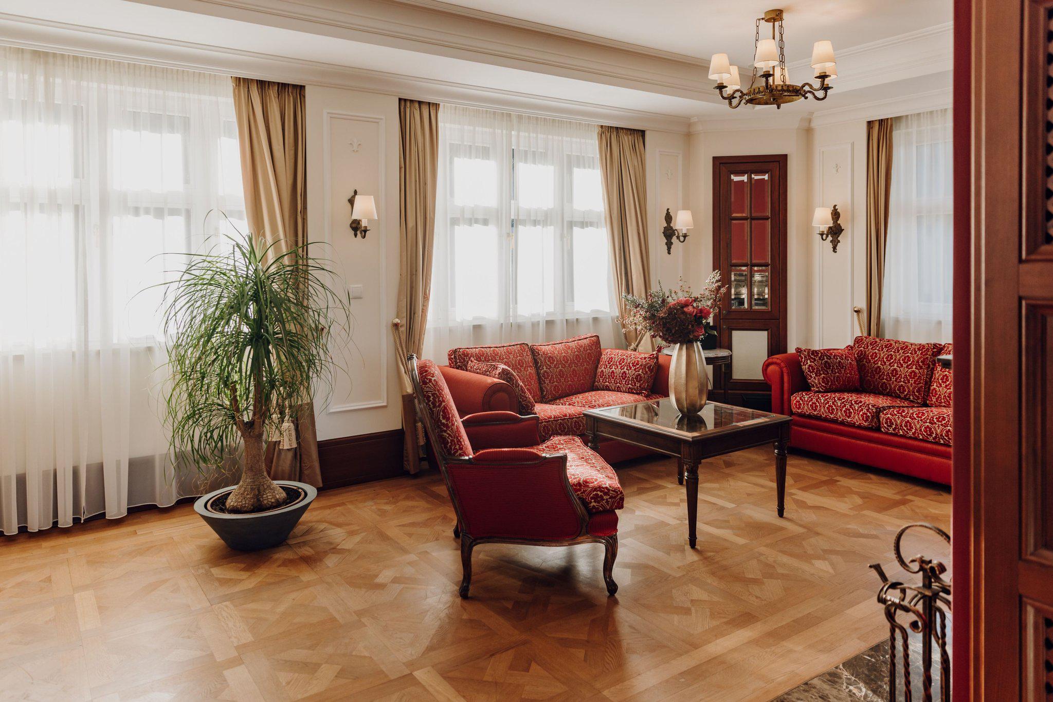 Schloss Fuschl, a Luxury Collection Resort & Spa, Fuschlsee-Salzburg, Schloss Strasse 19 in Hof Bei Salzburg