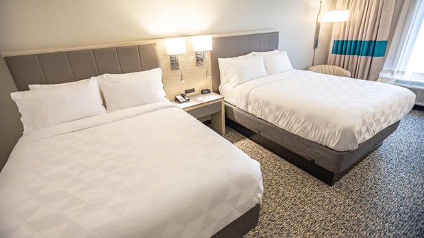 Images Holiday Inn Knoxville N - Merchant Drive by IHG