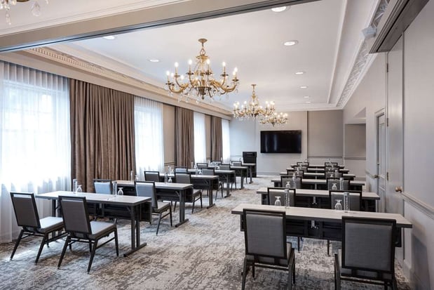 Images The Benson Portland, Curio Collection by Hilton