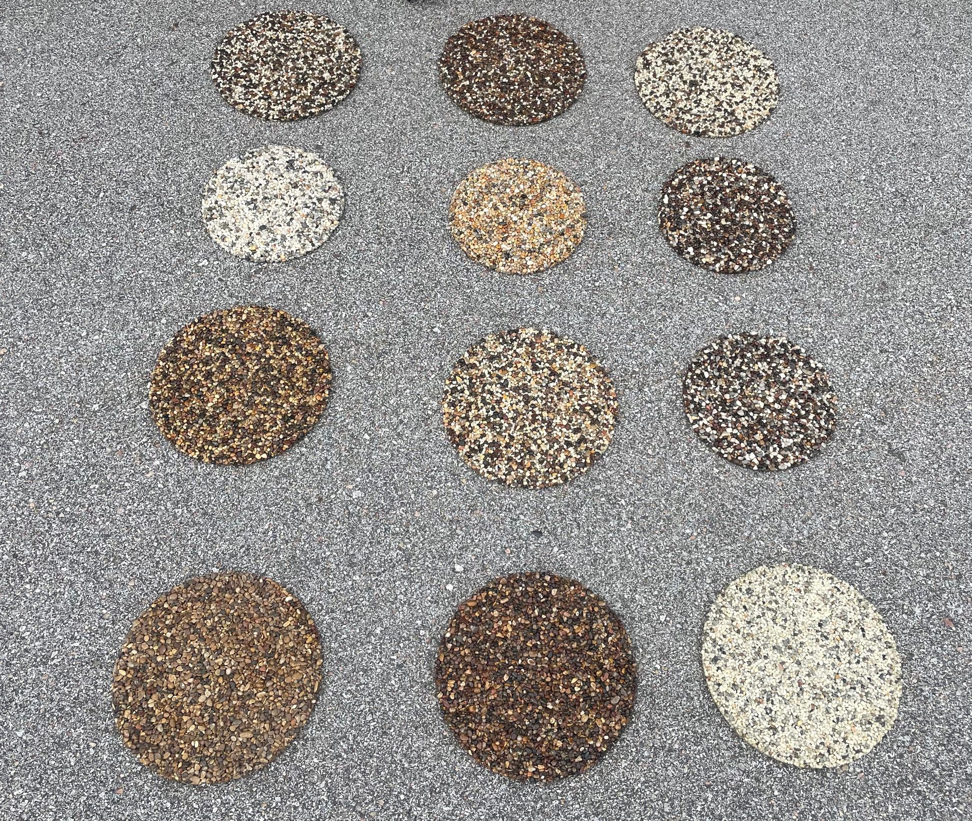 Lusterstone Decorative Pebble Paving Image