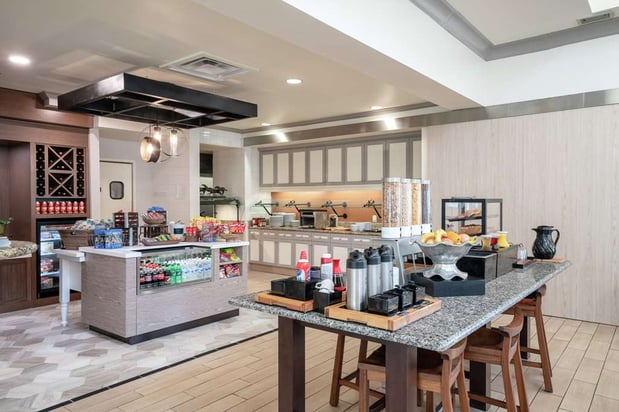 Images Hilton Garden Inn Louisville East