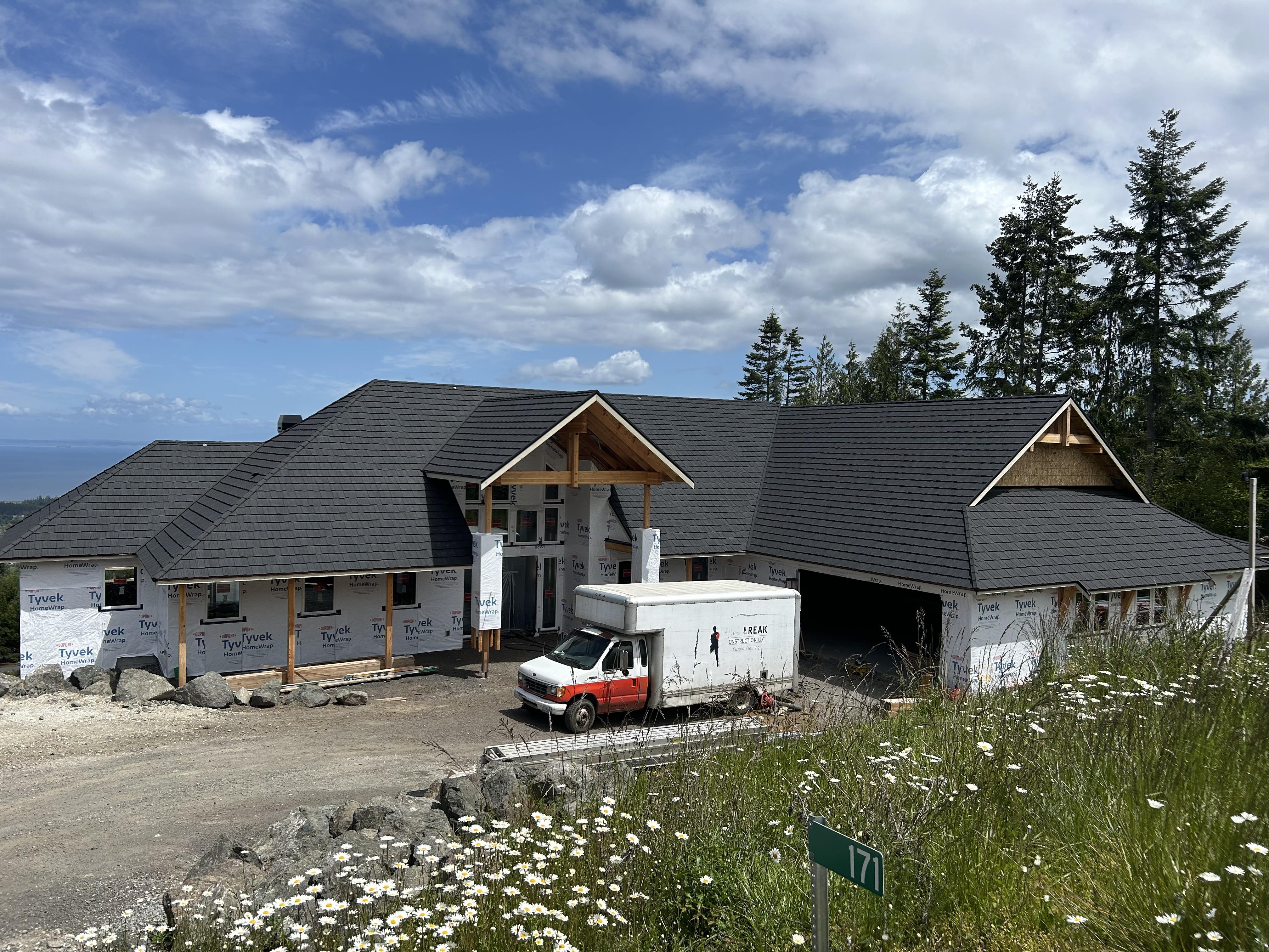 BMC Roofing LLC Image