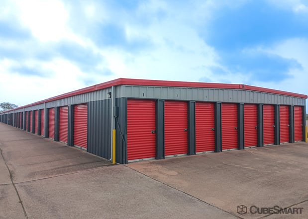 Images CubeSmart Self Storage