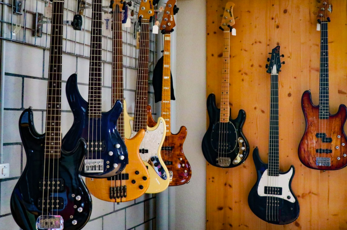 Bilder Guitar-Repairs Urs Winkler