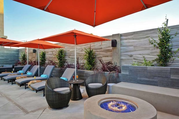 Images Hampton Inn and Suites Los Angeles Burbank Airport
