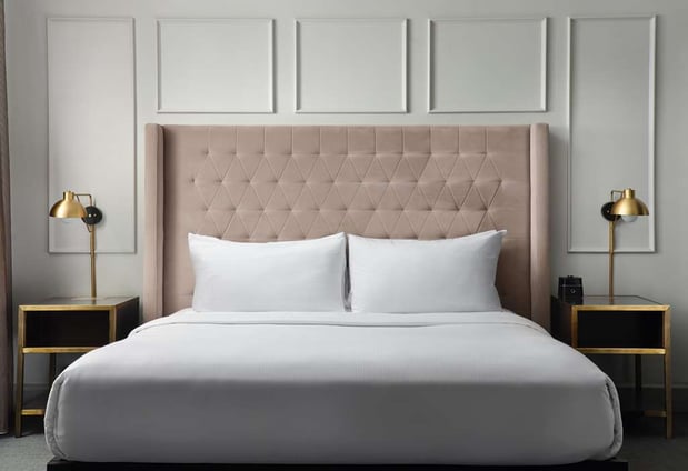 Images Hotel Phillips Kansas City, Curio Collection by Hilton