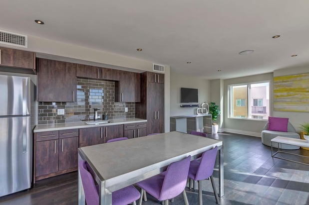 Images Camden Glendale Apartments