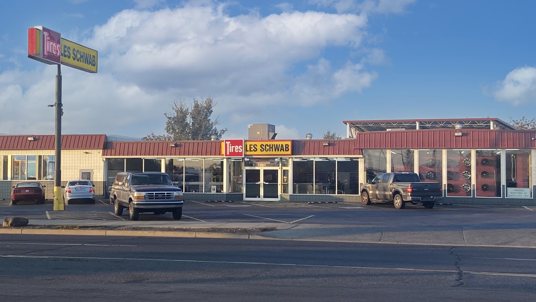 Les Schwab Tire Center