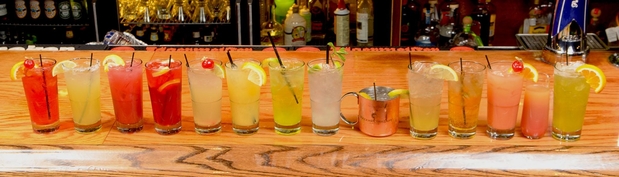 Images Alibi Bar & Grill