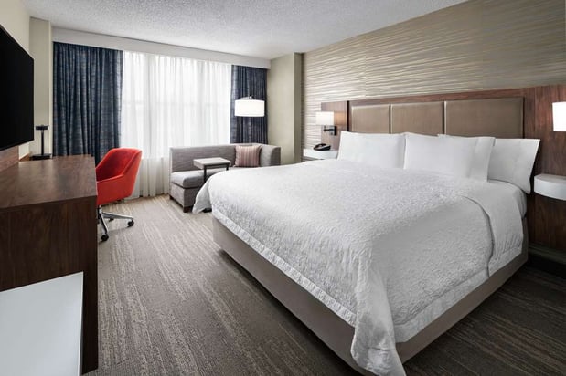 Images Hampton Inn & Suites Chicago-Downtown