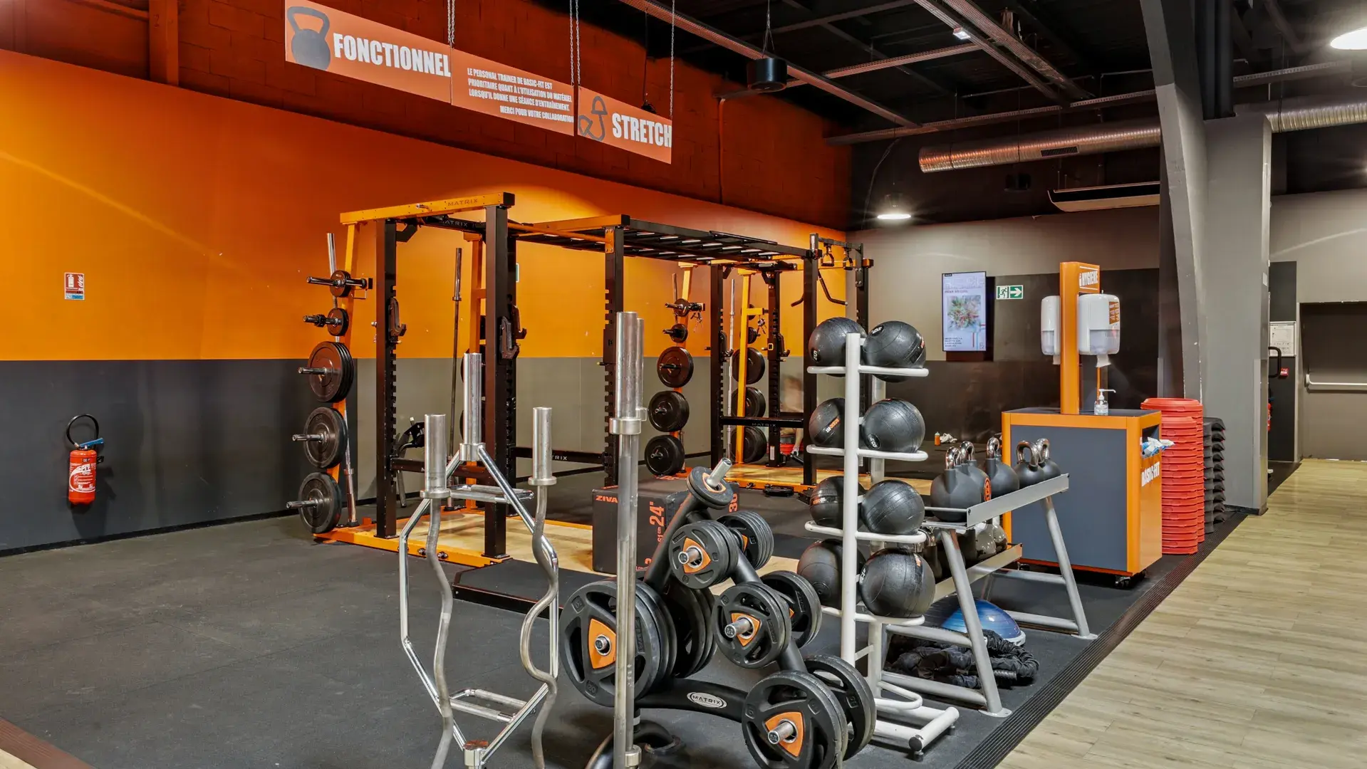 Images Basic-Fit 24/7