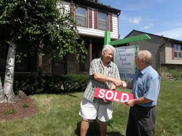 Images Daniel & Associate Real Estate