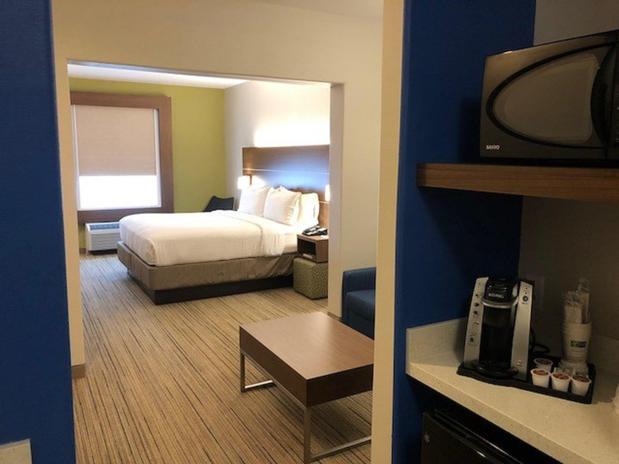 Images Holiday Inn Express & Suites Rio Grande City by IHG