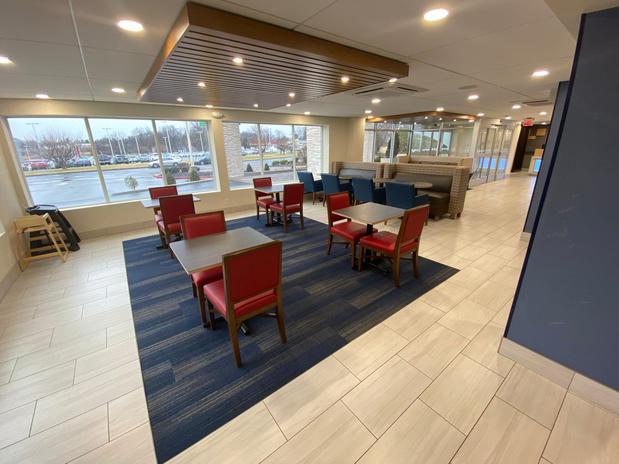 Images Holiday Inn Express Allentown North by IHG