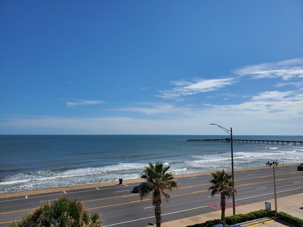 Images Holiday Inn Express & Suites Galveston West-Seawall by IHG