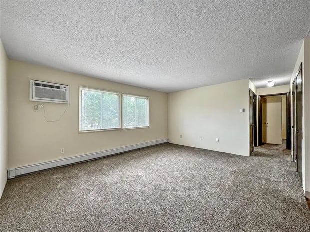 Images Foxwood Apartments