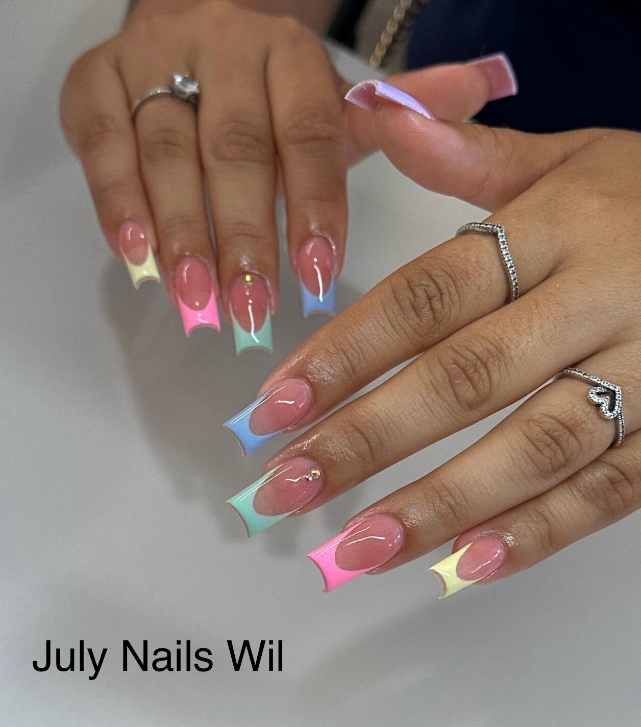 Bilder July Nails