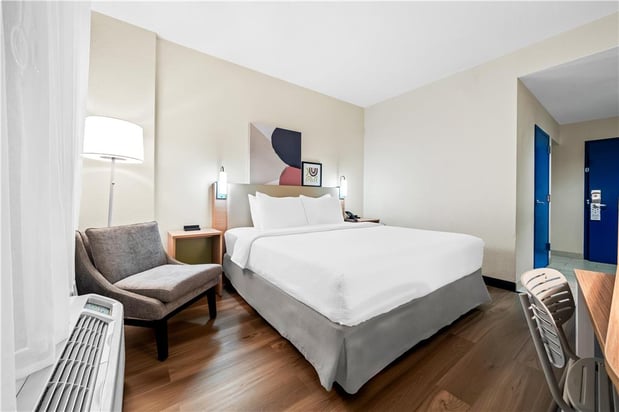 Images Spark by Hilton Orlando near Universal