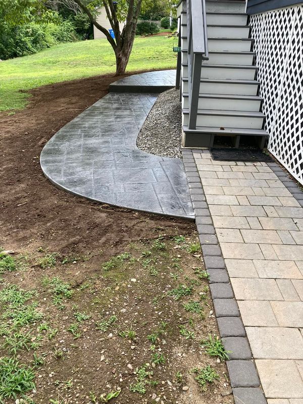 Andre Concrete & Excavation Image