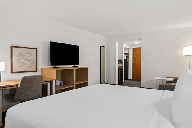 Images Spark by Hilton Port Wentworth Savannah