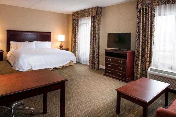 Images Hampton Inn & Suites Toledo-Perrysburg