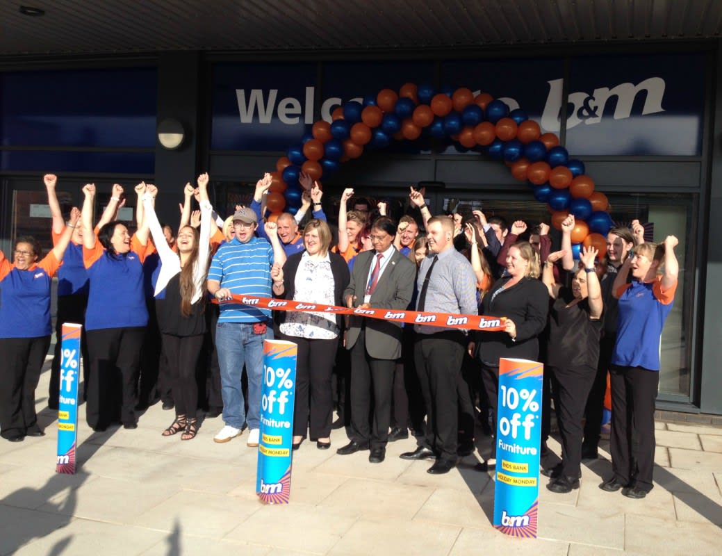 B&M's special guests, local charity Headway South Stafforshire cut the ribbon to officially declare the new B&M Kingsmead store 'open'.