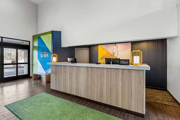Images Spark by Hilton Glendale Phoenix North