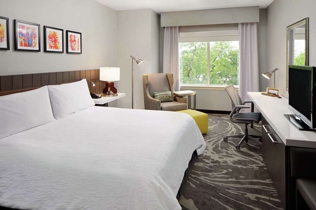 Images Hilton Garden Inn DFW Airport South