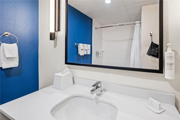 Images Spark by Hilton Fort Stockton