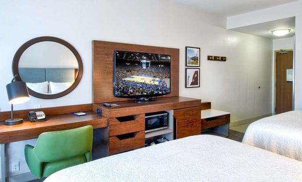 Images Hampton Inn & Suites Hemet
