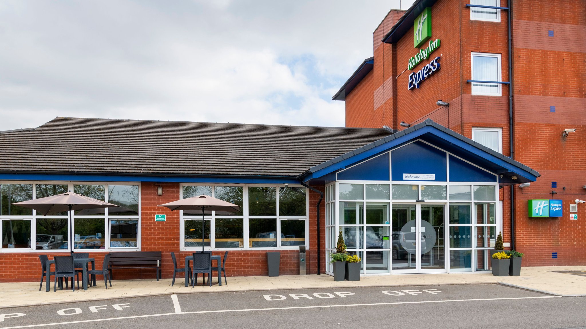 Images Holiday Inn Express Burton Upon Trent by IHG