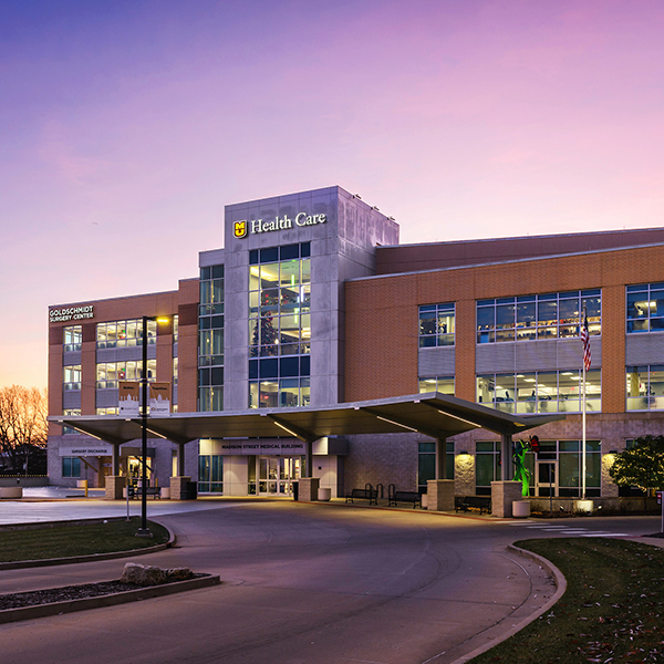 Christina Onder, FNP Logo