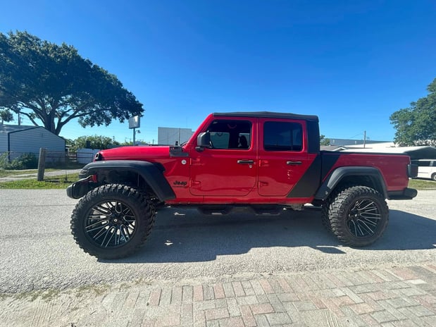 Images R&B Wheels & Tires