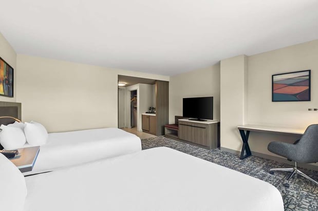 Images Hilton Garden Inn San Mateo