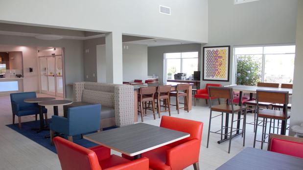Images Holiday Inn Express & Suites Somerset Central, an IHG Hotel