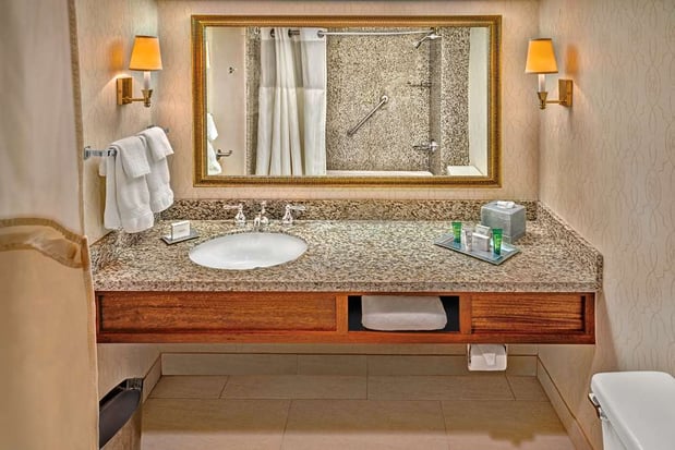 Images DoubleTree by Hilton Hotel Philadelphia Airport