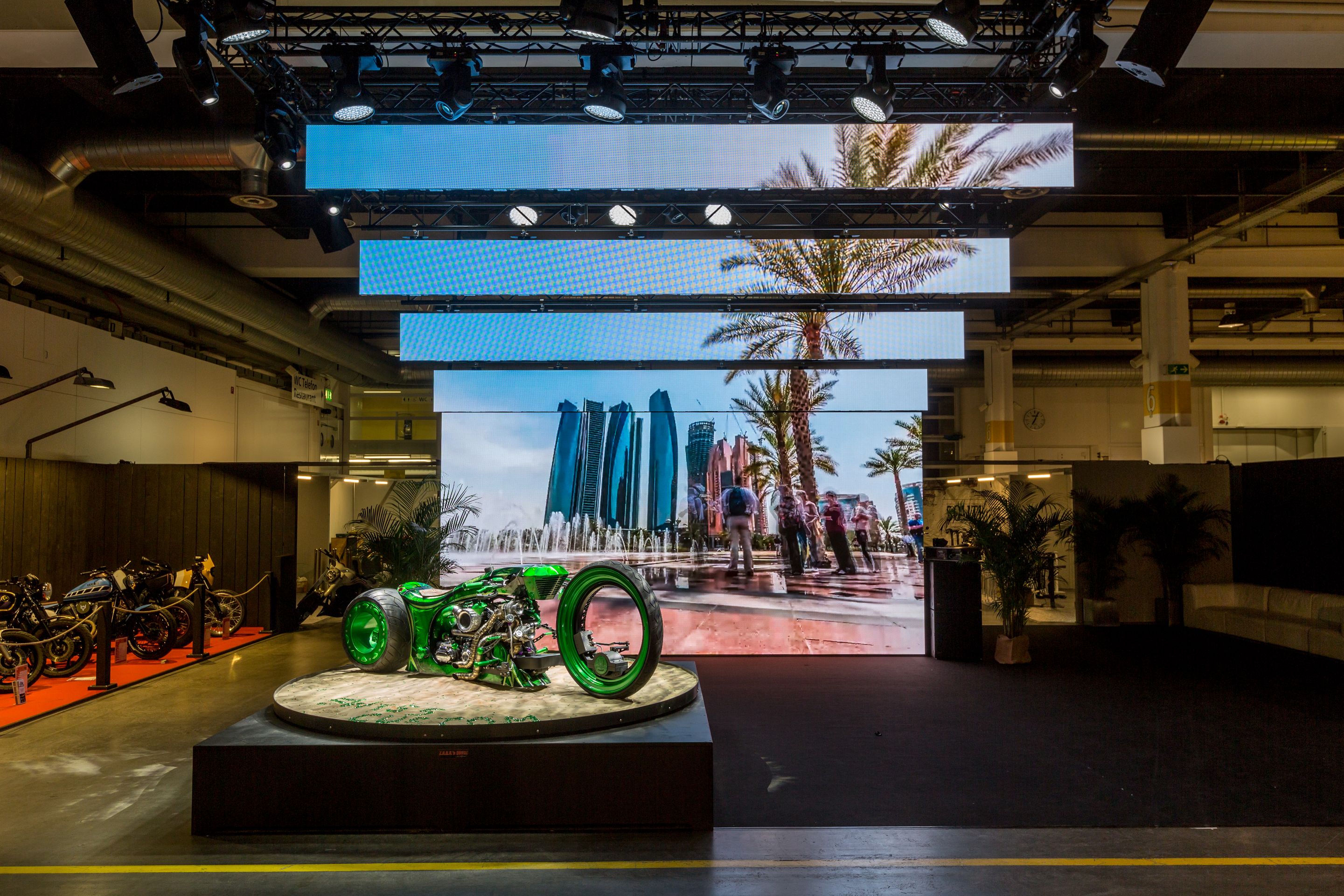 Bilder Ast Display + Design GmbH