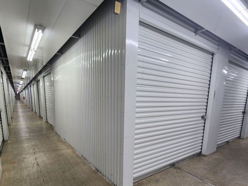 Images Extra Space Storage