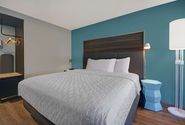 Images Tru by Hilton Gaylord