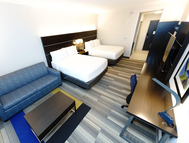 Images Holiday Inn Express & Suites Franklin - Berry Farms by IHG