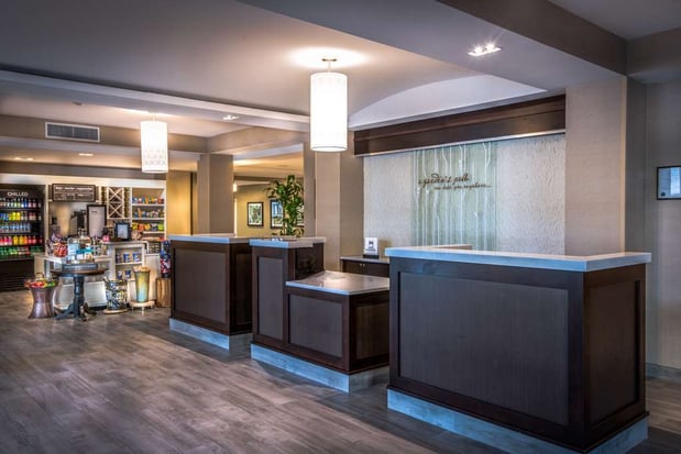 Images Hilton Garden Inn Reagan National Airport