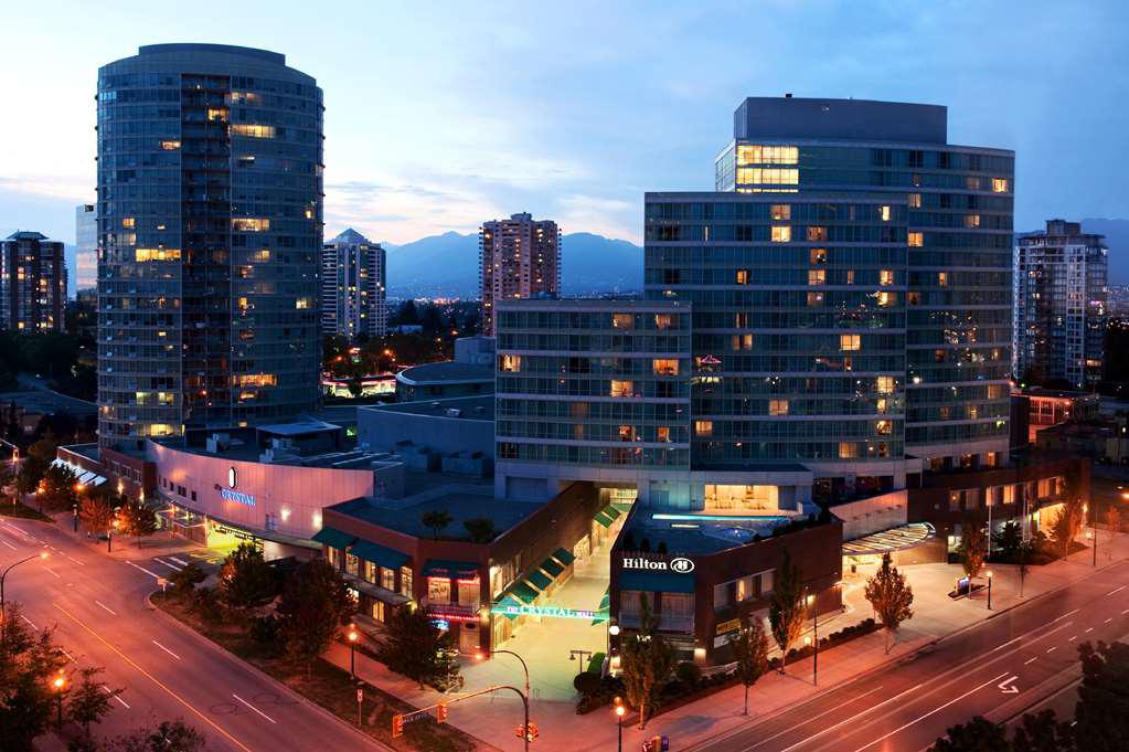 Hilton Vancouver Metrotown à Burnaby: Exterior