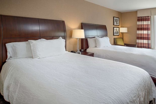Images Hilton Garden Inn St. Louis Airport