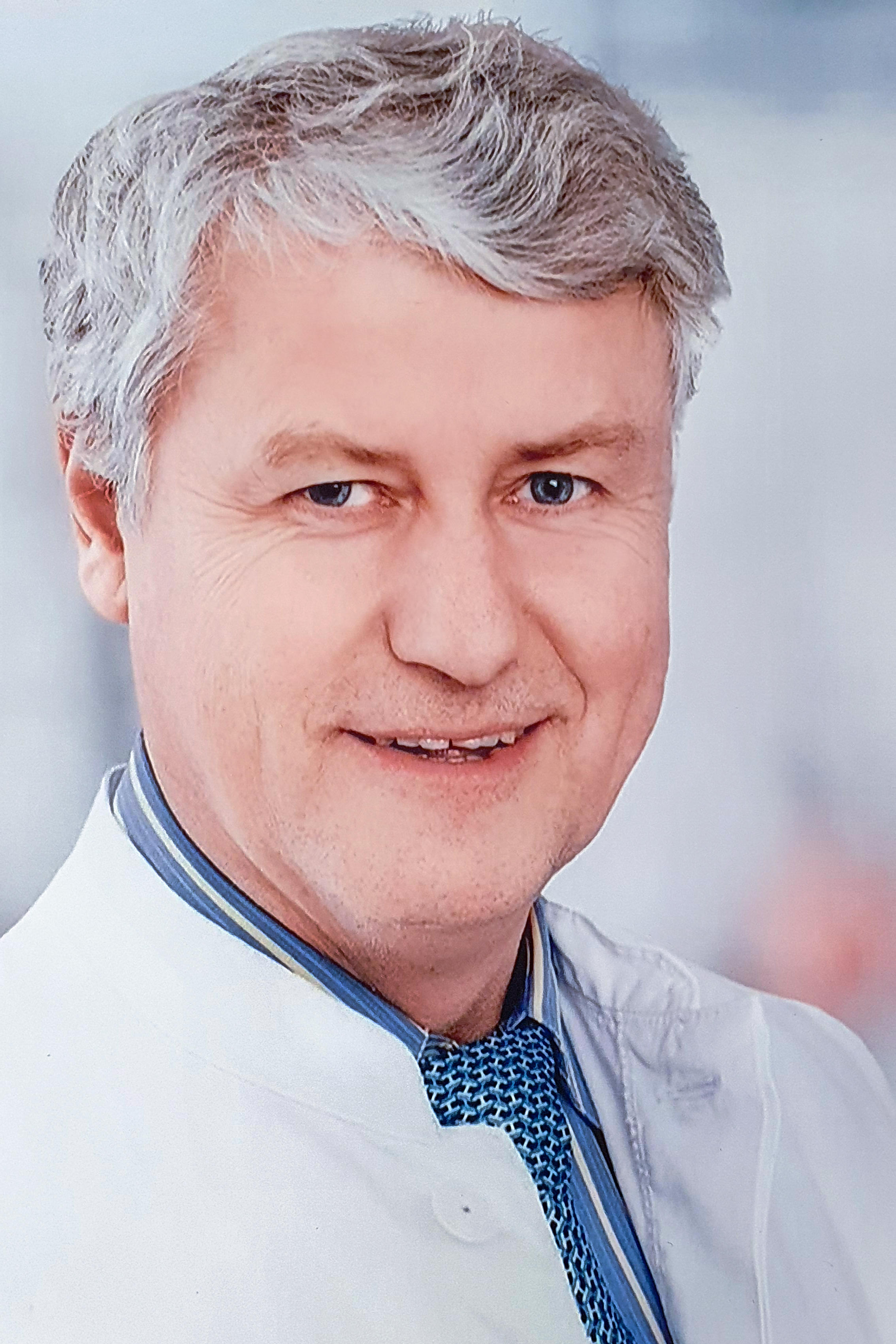 Dr. med. Michael Hanicke I Kieferorthopädie Köln