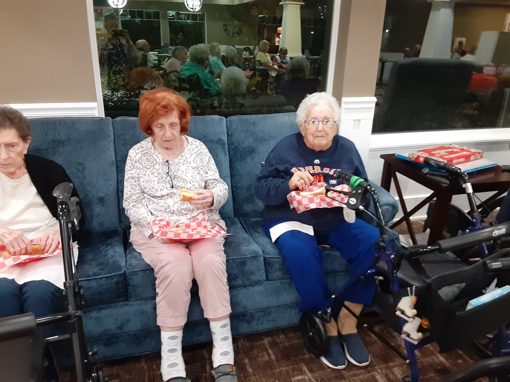 Senior living community at Hampton Manor of Bedford